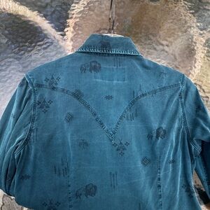 NWOT Ryan Michael Women’s Teal Green Button Down Western Top